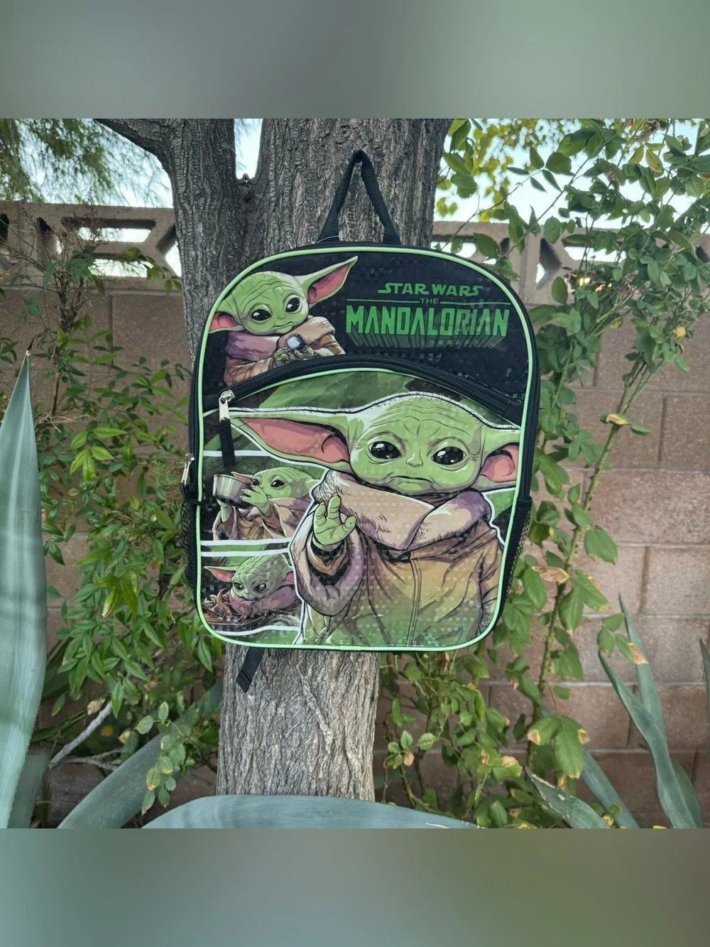 Disney Star Wars Mandalorian Baby Yoda Green Grogu Kids School Backpack